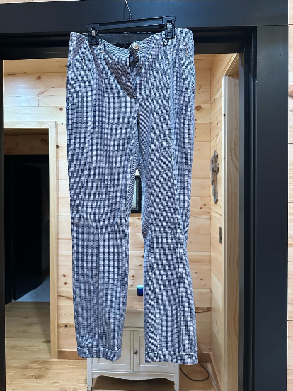 Marc Cain Gray Micro‑Check Dress Pants